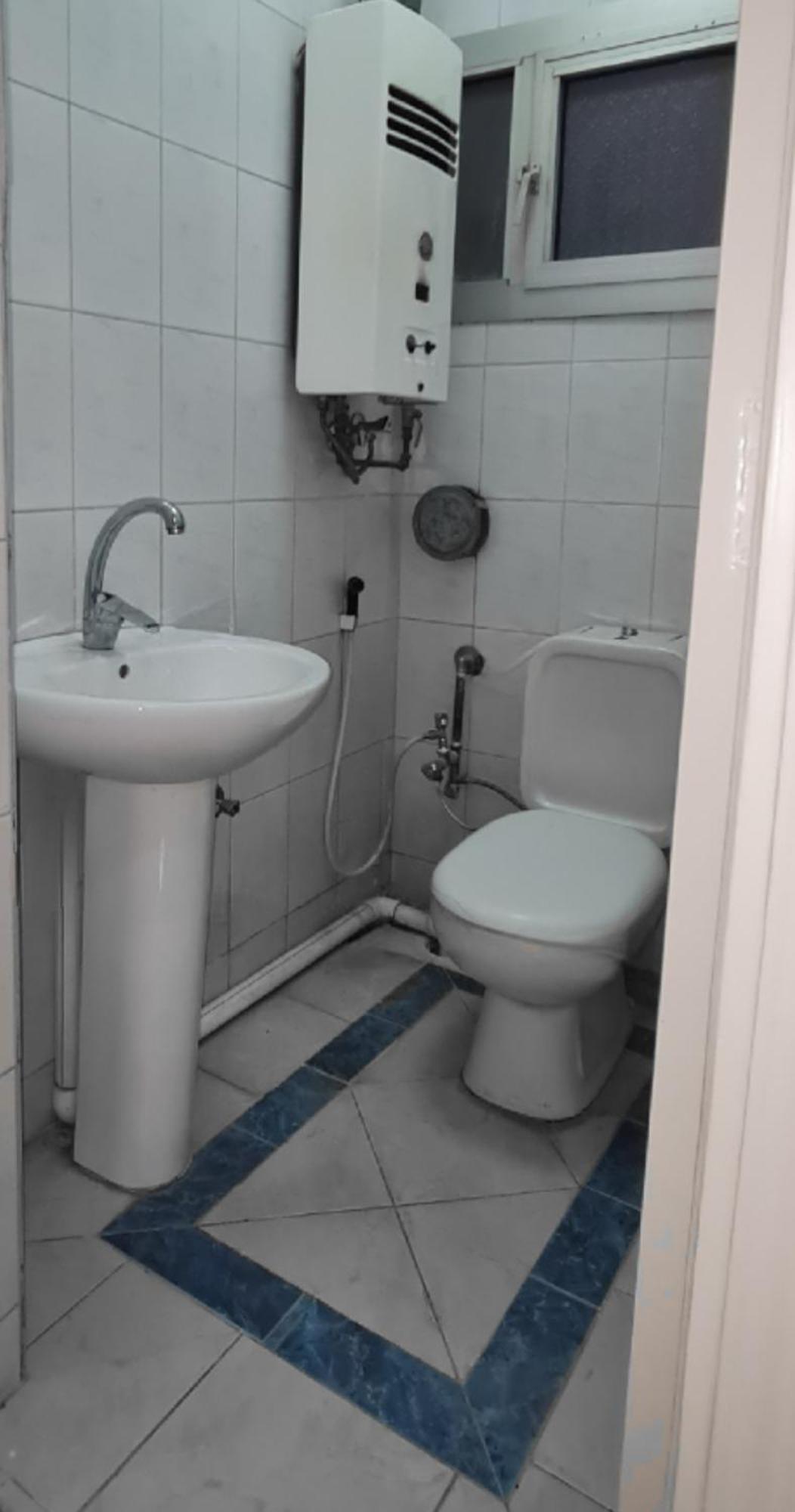 Comfy 2 Bedrooms In 98-5 *